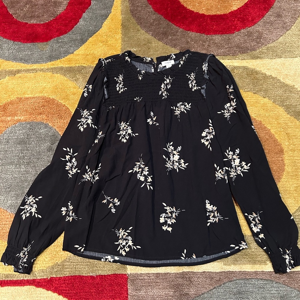 NWOT J. Crew Smocked Floral Print Black Long Sleeve Blouse Top Women’s Size XS